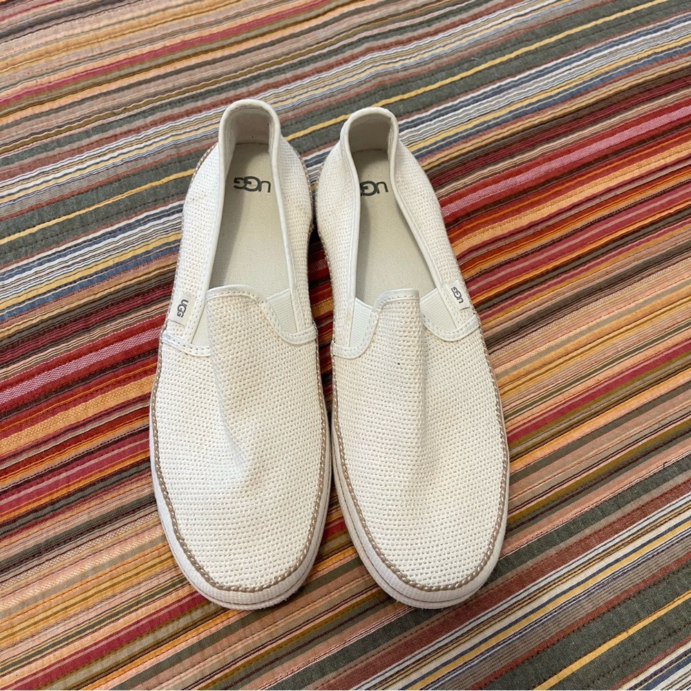 UGG Off-White Casual Slip-Ons